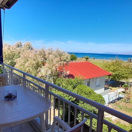 Lakkopetra Beach Apartments Lakopetra Екстериор снимка