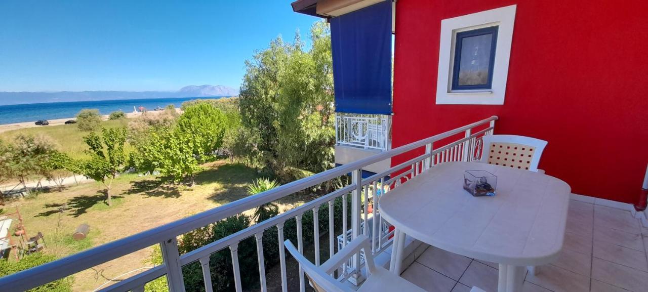 Lakkopetra Beach Apartments Lakopetra Екстериор снимка